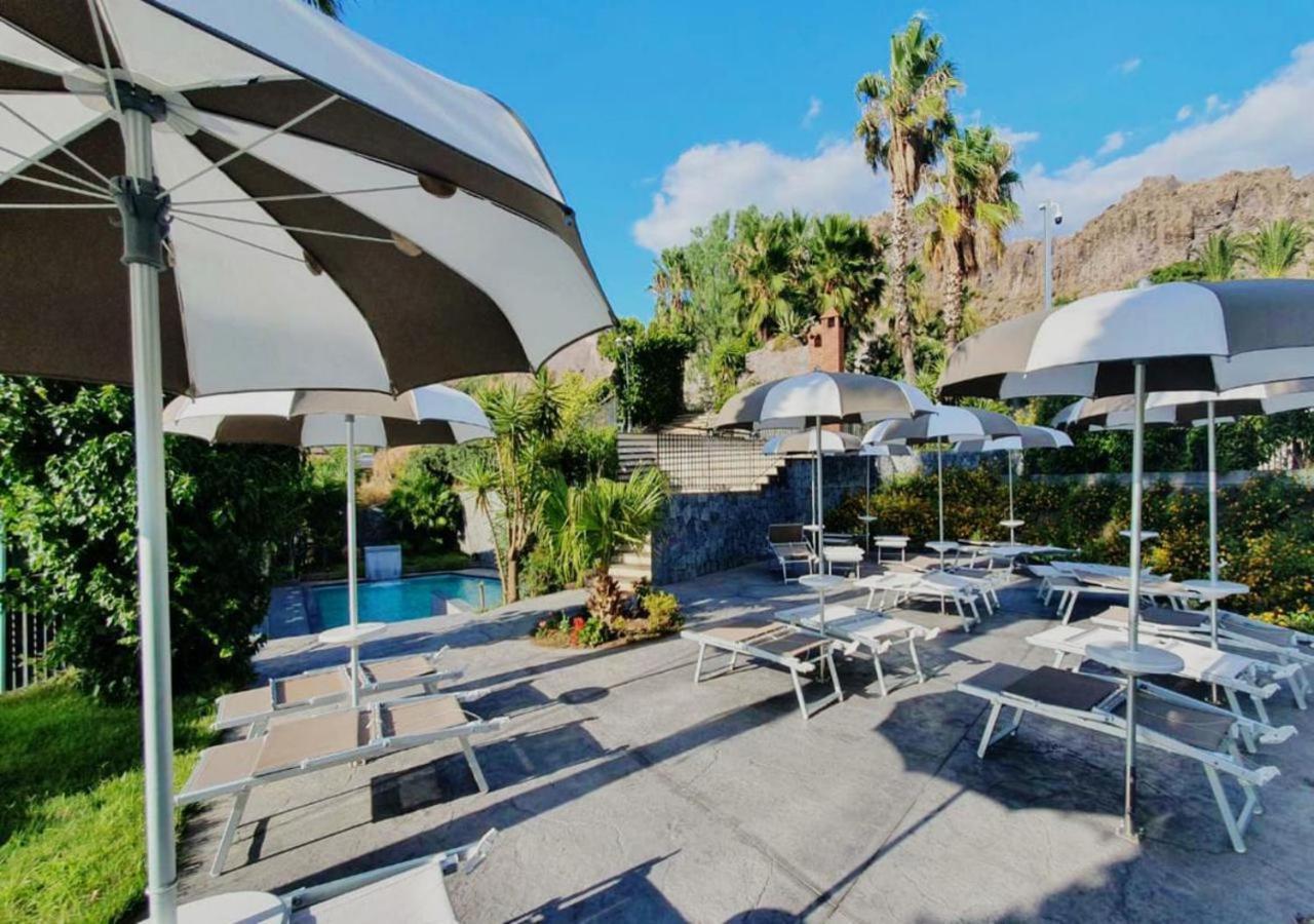 Hotel Casale Dei Greci Biancavilla Εξωτερικό φωτογραφία